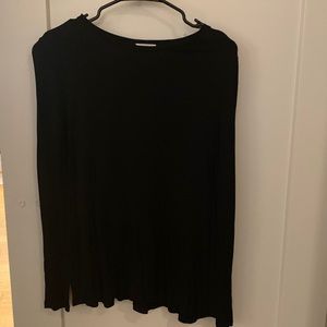 Old Navy | Ruffle Basic Black Tee
